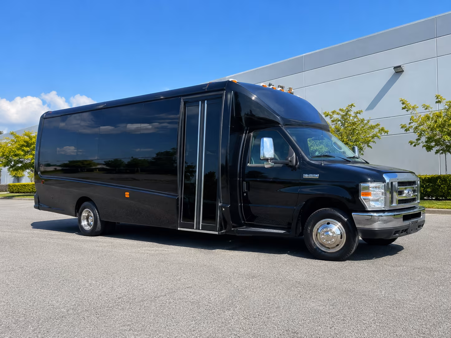 Chino Birthday, Sweet 16, & Quinceañera Party Bus Rentals