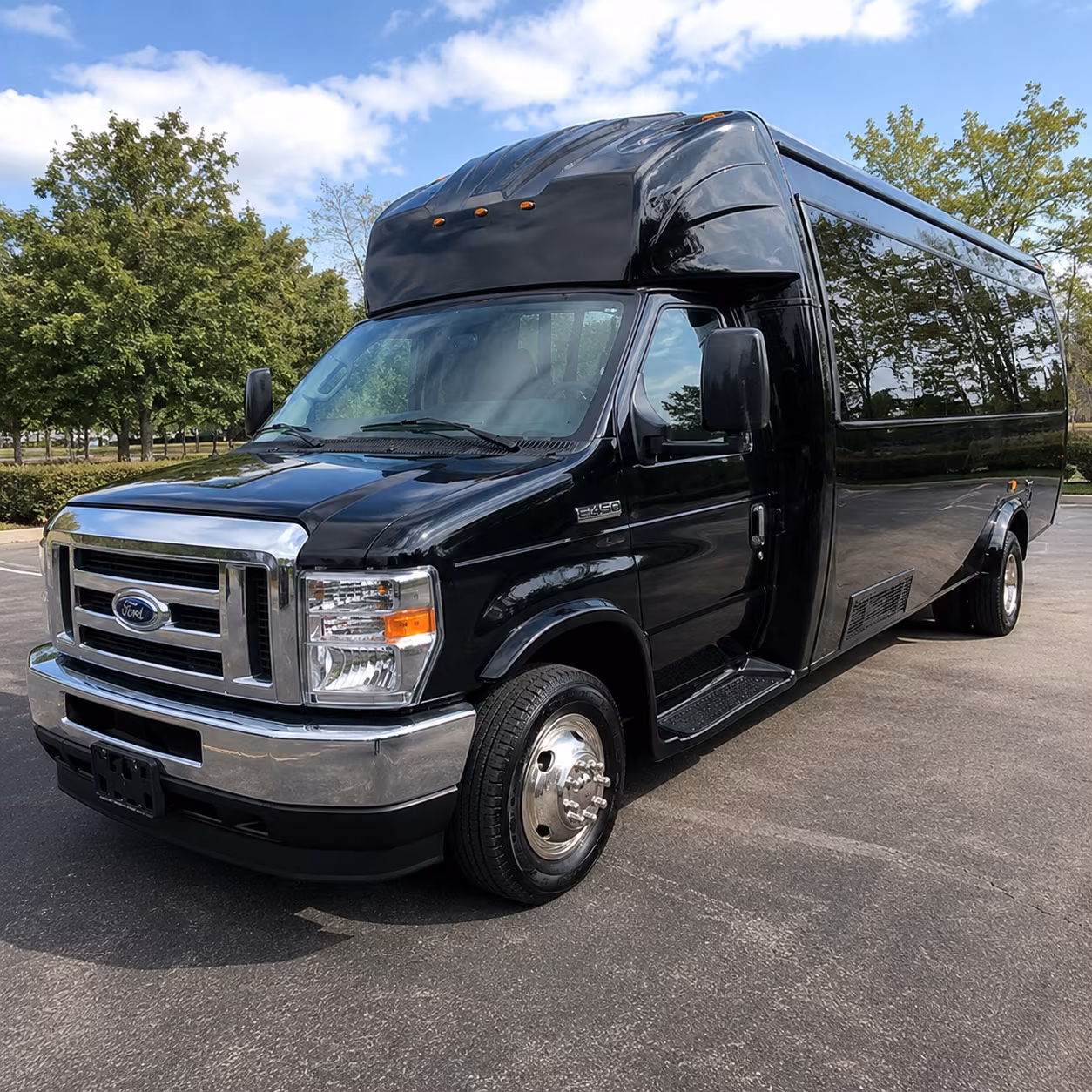 Rancho Cucamonga Homecoming & Prom Party Bus Rentals