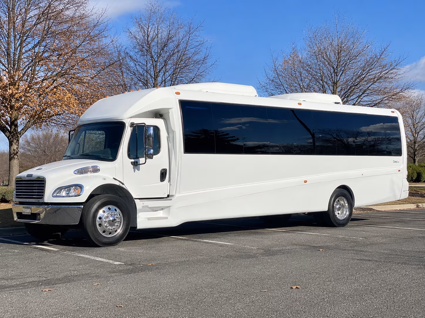 Rialto Birthday, Sweet 16, & Quinceañera Transportation party bus exterior